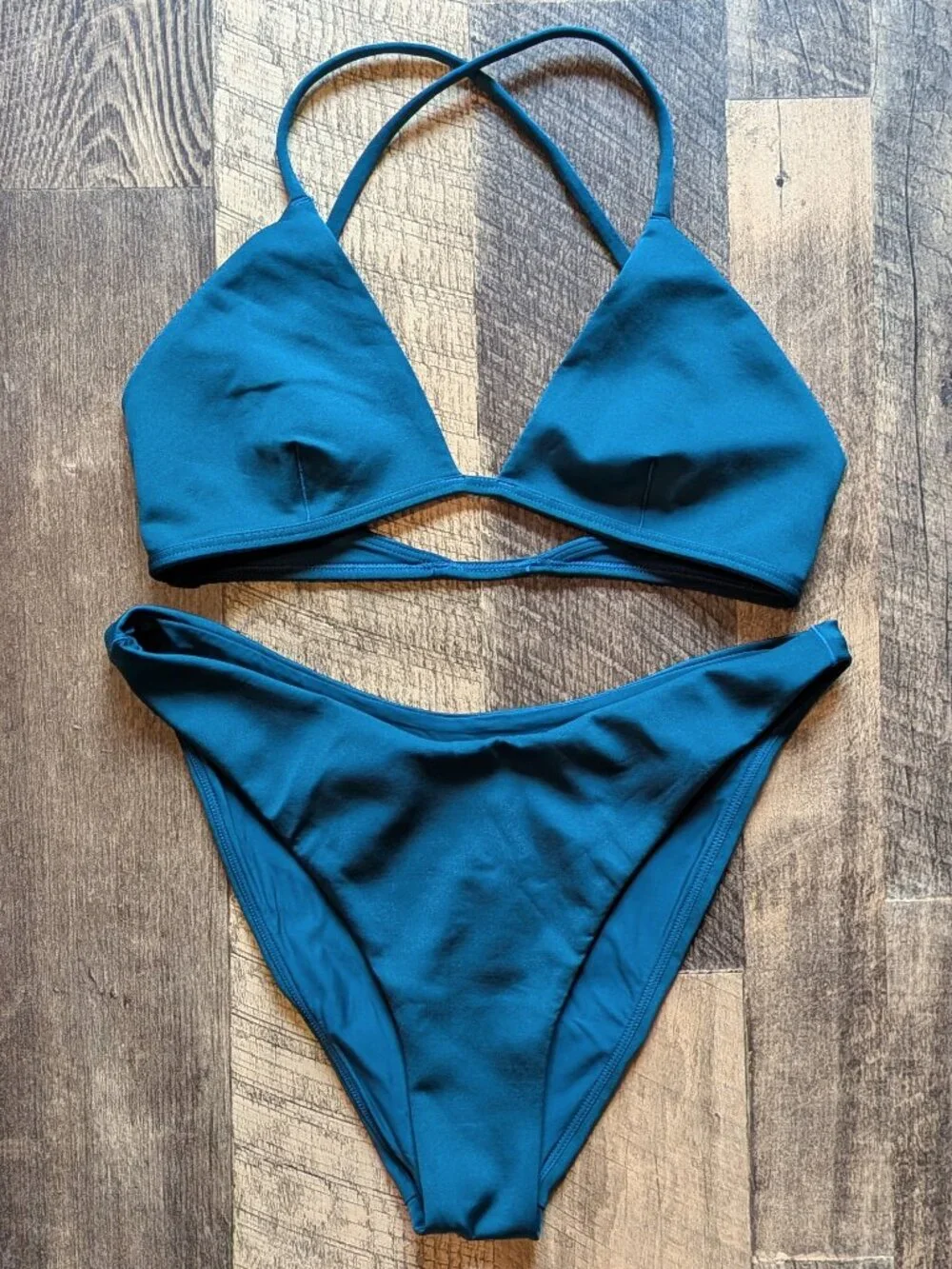 Left on Friday Bikini Green Small Reef Top & Medium Dip Bottom - Picture 1 of 5